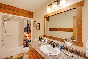 Fish, Hike & Sightsee: Lovely Florissant Cabin!