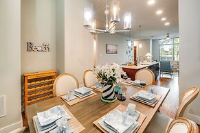 Beach Vibes, Walkable Location: Farmers Branch Gem