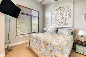 Beach Vibes, Walkable Location: Farmers Branch Gem