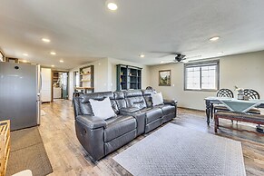 Rustic Cabin in Peyton Near Hiking Trails!