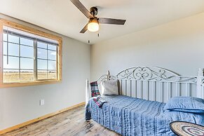 Rustic Cabin in Peyton Near Hiking Trails!