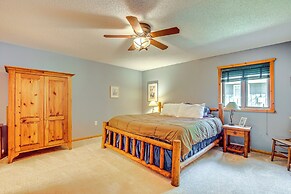 Lake Tomahawk Summer Oasis w/ Deck!