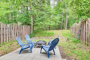 Quiet Catskill Getaway w/ Fire Pit - Near Hiking!