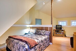 Hike, Fish & Swim: Packwood Home on Golf Course!