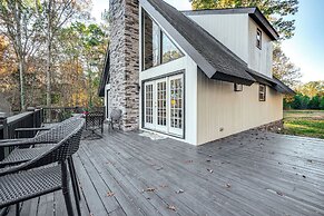 Dock & Hot Tub at High Rock Lake Retreat