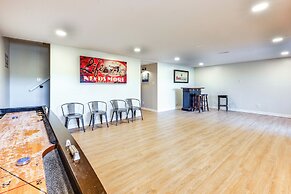 Dock & Hot Tub at High Rock Lake Retreat