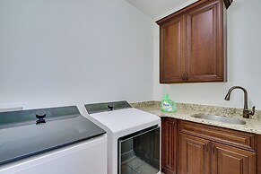 'paradise Palms' Cape Coral Home w/ Dock!