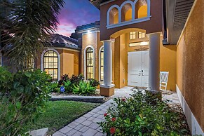 'paradise Palms' Cape Coral Home w/ Dock!