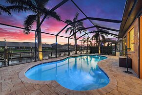 'paradise Palms' Cape Coral Home w/ Dock!
