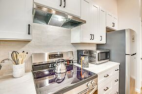 Wineries & Farm Fresh Harvest: Chic Palisade Gem!