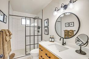 Wineries & Farm Fresh Harvest: Chic Palisade Gem!