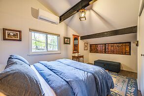 Walk to Liberty Mountain: Lake-view Ski Retreat!