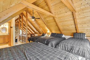 4 Mi to White Pines Lake: Quiet Cabin w/ Fire Pit