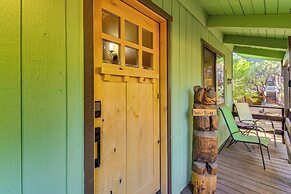 4 Mi to White Pines Lake: Quiet Cabin w/ Fire Pit