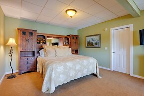 Lake Chatuge Apt w/ Boat Dock in Hayesville!