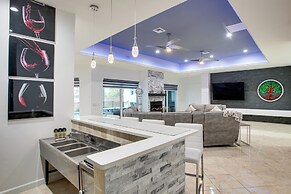 Outdoor Oasis: Family-friendly Cape Coral Home