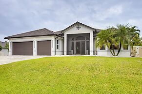 Outdoor Oasis: Family-friendly Cape Coral Home