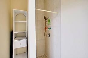 Outdoor Oasis: Family-friendly Cape Coral Home