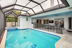 Outdoor Oasis: Family-friendly Cape Coral Home