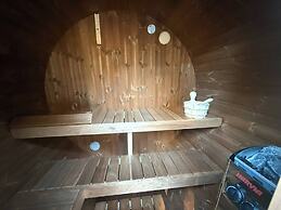 Villa Yarema Mountain Relax With Hot Jacuzzi & Sauna