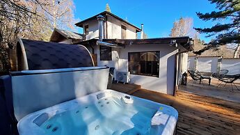 Villa Yarema Mountain Relax With Hot Jacuzzi & Sauna
