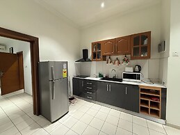 Mayama airport apartment