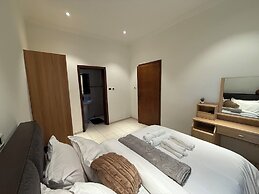 Mayama airport apartment