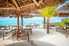 Pazuri Kendwa Beach Hotel