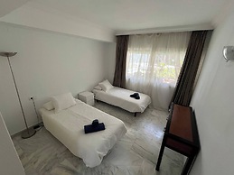 Marbella Magna Apartment With Stunning Views