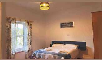 Molaga Street Retreat - 3 Bedroom House