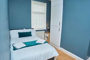 2dbed Close to Etihad, Coop Live, Manchester