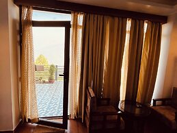 Surya Lake View Retreat