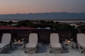 Penthouse Adela