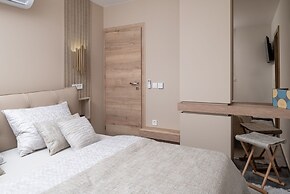 Penthouse Adela