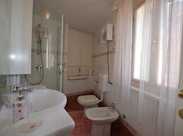 Sea View Downtown Rovinj Apartment