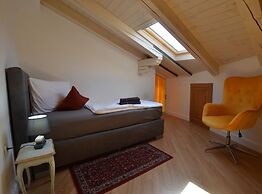 Sea View Downtown Rovinj Apartment