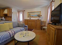 Sea View Downtown Rovinj Apartment