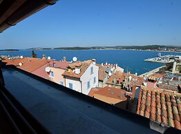 Sea View Downtown Rovinj Apartment