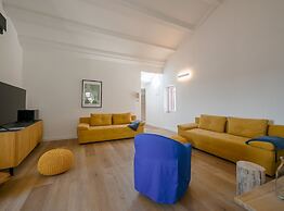 Radiant and Trendy Downtown Rovinj Apartment