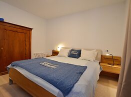 Sunny Rovinj Apartment With Sea View