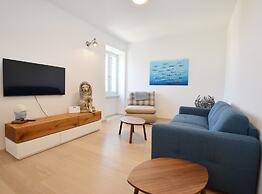 Sunny Rovinj Apartment With Sea View