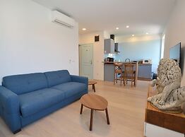 Sunny Rovinj Apartment With Sea View