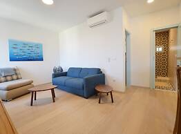 Sunny Rovinj Apartment With Sea View