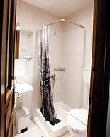 Shamrock Elati Retreats