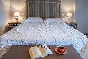 Shamrock Elati Retreats