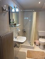 Shamrock Elati Retreats