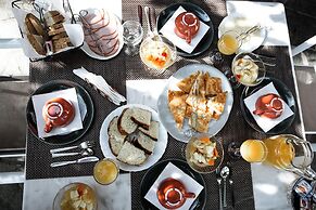 Shamrock Elati Retreats