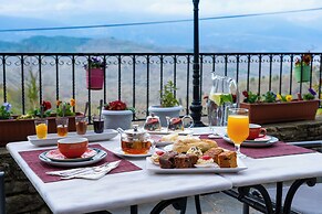 Shamrock Elati Retreats