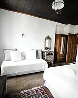 Shamrock Elati Retreats