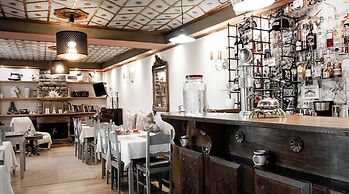 Shamrock Elati Retreats